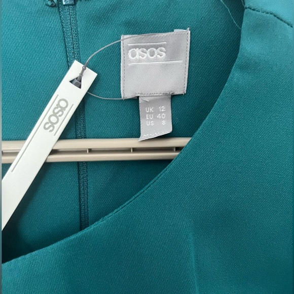 ASOS | ASOS DESIGN twist front mini dress with angel sleeve in antique green - Picture 7 of 9